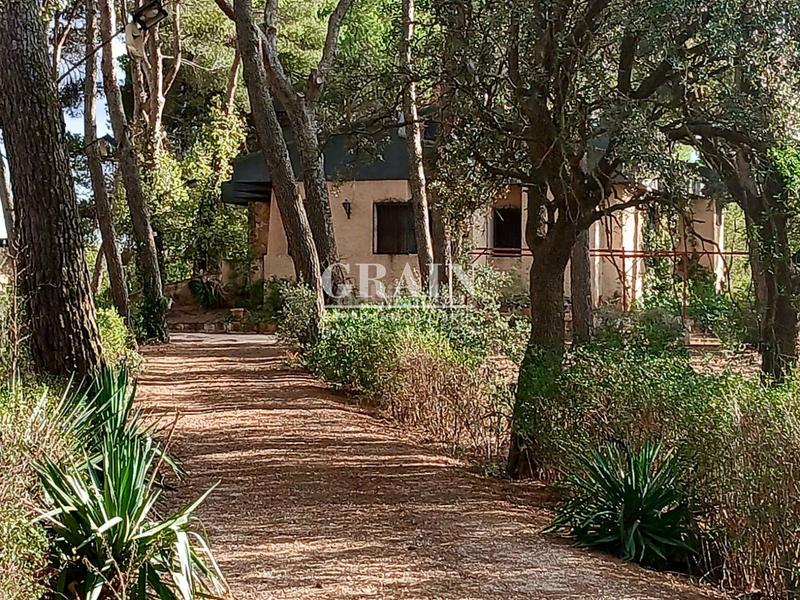 Foto 3f601d05-ff51-4cda-b161-758a7dc3a3aa. Chalet  en venta en pinares del jucar, 4 dormitorios. en Albacete