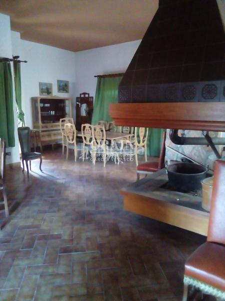 Foto c4dff152-08b2-448c-96f8-80a1b1d42ecc. Chalet  en venta en pinares del jucar, 4 dormitorios. en Albacete