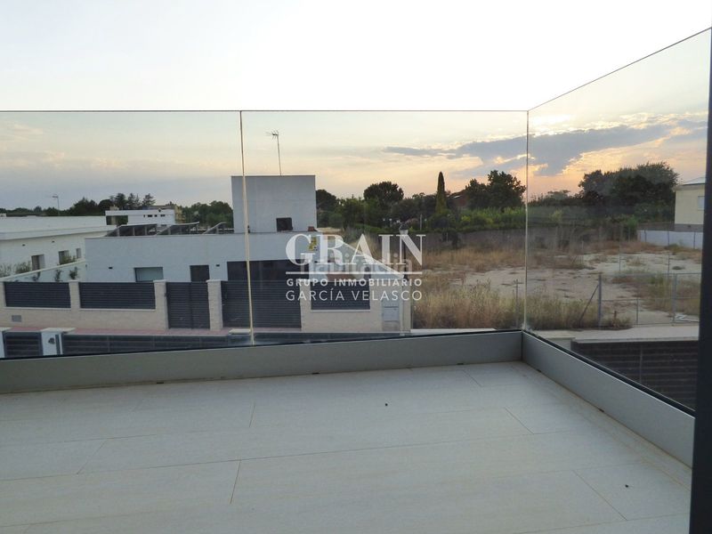 Foto 1b6e3d33-2e25-49b3-9e20-c1b58938e19b. Chalet mit heizung parking pool in Pedanías - Extrarradio Albacete