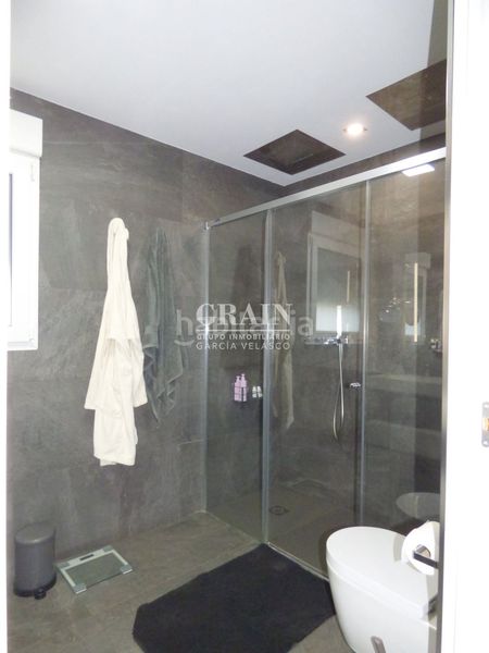 Foto 73a8ff5b-4c0e-42b7-9e62-4182d51c8359. Chalet mit heizung parking pool in Pedanías - Extrarradio Albacete