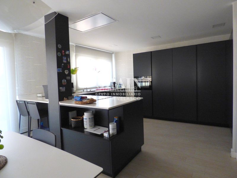 Foto ad94d72d-6203-48ea-8e6f-6b4e2cc4b6a3. Chalet mit heizung parking pool in Pedanías - Extrarradio Albacete