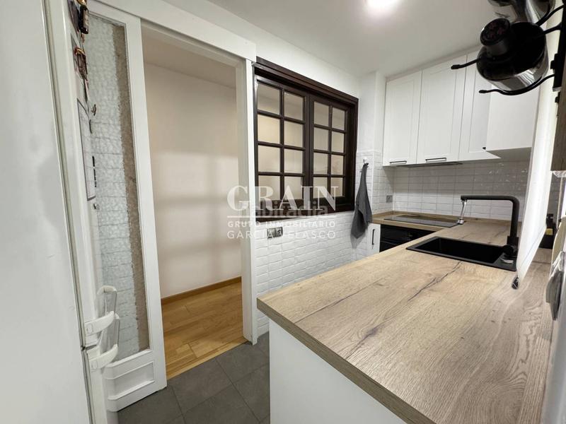 Foto 94d5c2a6-ebc6-466b-a676-8549f3d608b0. Apartament amb calefacció aparcament a Centro Albacete