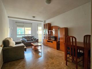 Piso en Alto de los Molinos. Piso en venta en campus, 3 dormitorios.
