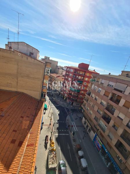 Foto 8b2e93db-83d9-426d-875b-84f67420e897. Alquiler piso  en alquiler en arquitecto vandelvira, 4 dormitorios. en Albacete