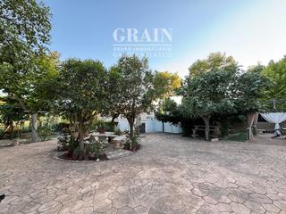 Chalet en Pedanías - Extrarradio. Chalet en venta en carretera jaén, 5 dormitorios.