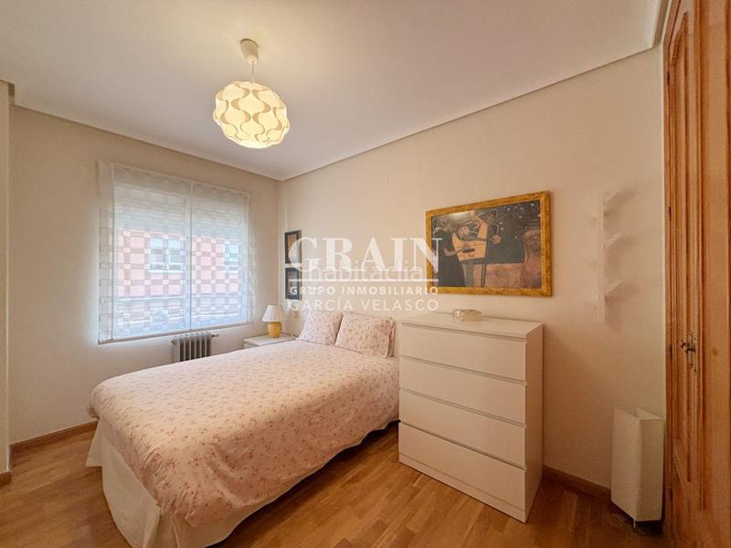 Foto a752250f-0ce3-4364-9fa6-e192e21b81e4. Piso  en venta en carretas, 3 dormitorios. en Albacete