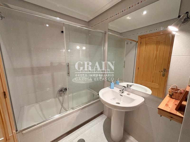 Foto c27ea659-11bf-4f92-80f4-d93f7f3f06ea. Piso  en venta en carretas, 3 dormitorios. en Albacete