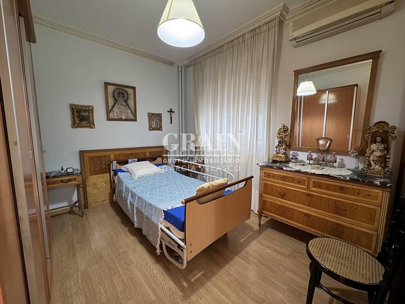 Foto 29b0406c-3da3-4661-9b66-9f01e615c1b2. Appartamento con riscaldamento parcheggio in Centro Albacete