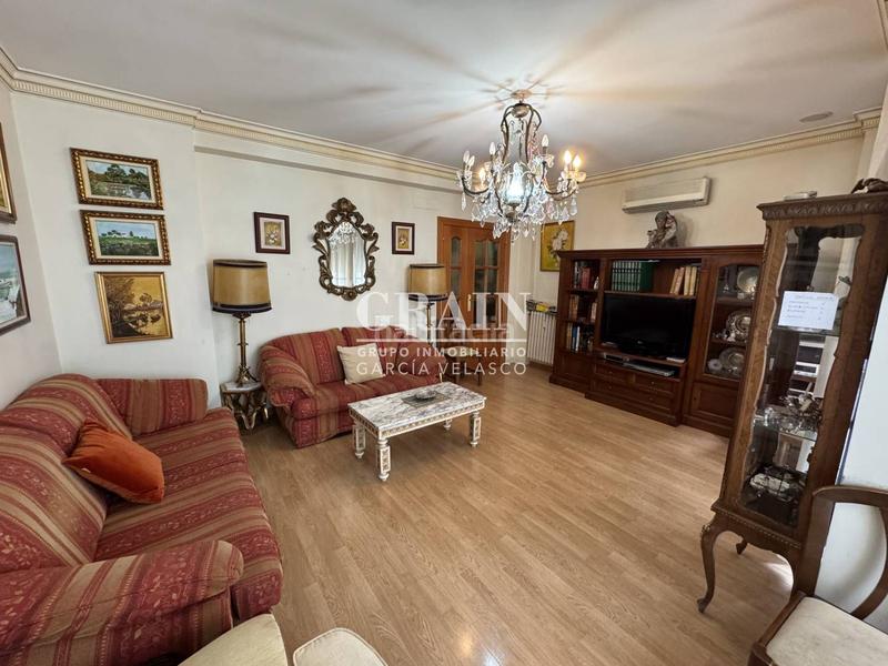 Foto 4f322373-9f22-48dc-b2c9-51f1d197601a. Appartamento con riscaldamento parcheggio in Centro Albacete