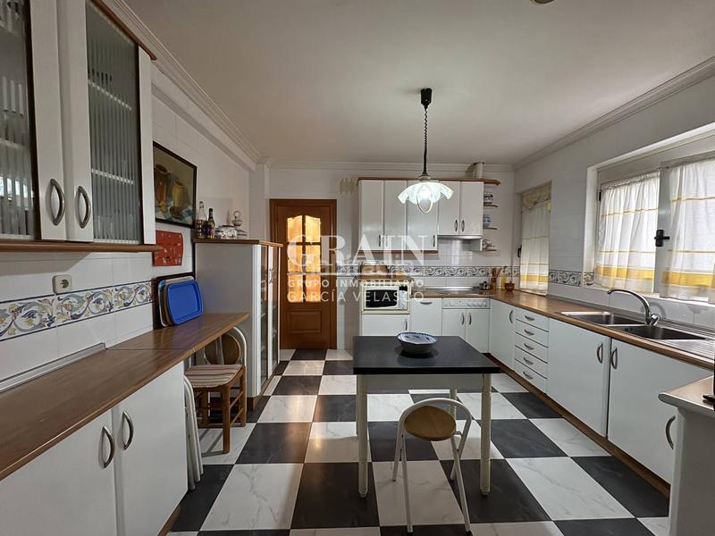 Foto ebf602a9-9b06-44b5-be02-9da029d872bd. Appartamento con riscaldamento parcheggio in Centro Albacete