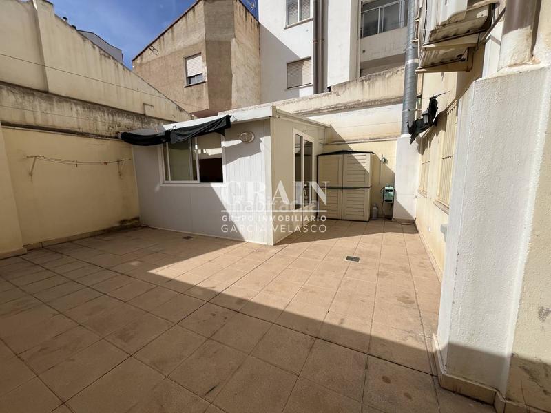 Foto 3aebbd86-2065-4f3f-a1d6-0229b4bd2ce0. Appartamento con riscaldamento parcheggio in Feria Albacete