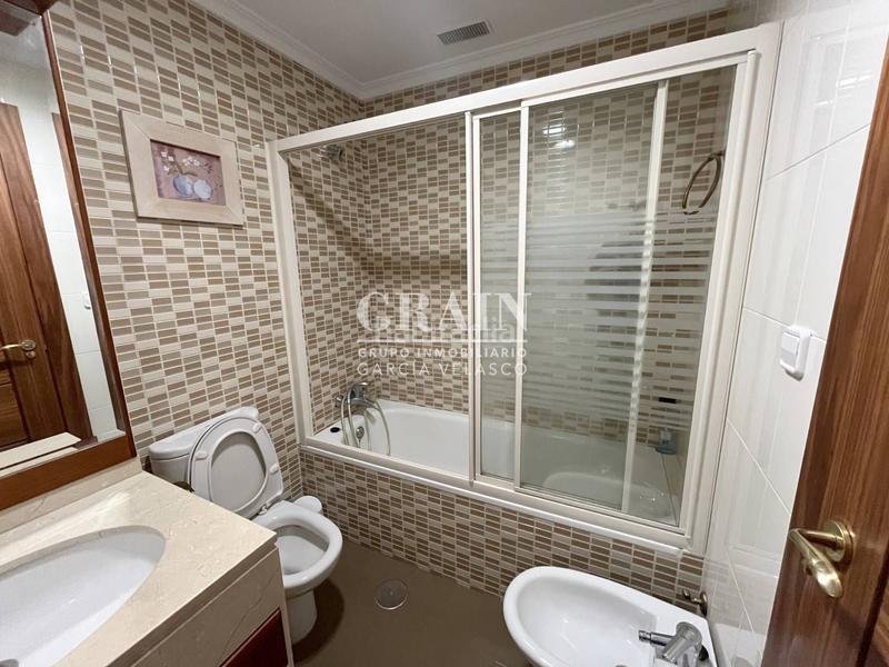 Foto 9c5f5892-0295-4d10-9821-04fe9aeea934. Appartamento con riscaldamento parcheggio in Feria Albacete