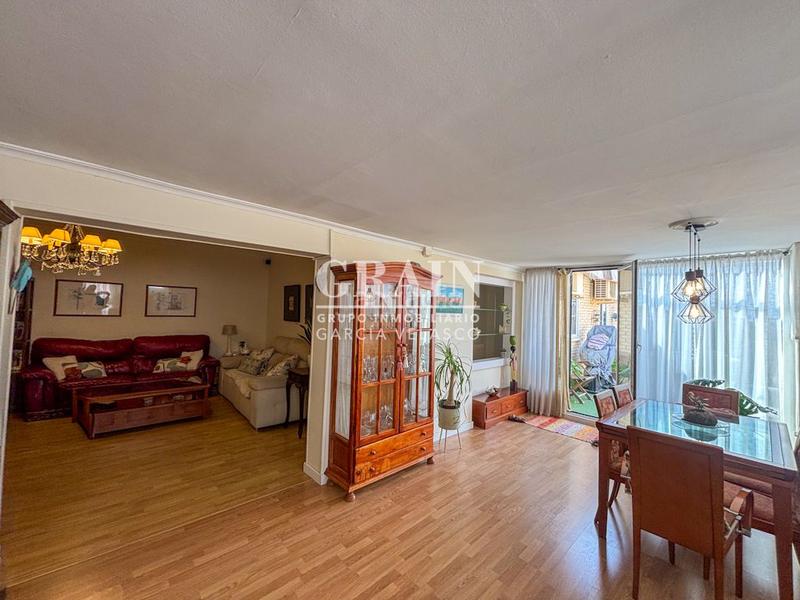 Foto 0ec3626d-9b70-4977-a0b9-028d1cc4ccb2. Dachwohnung mit heizung in Centro Albacete