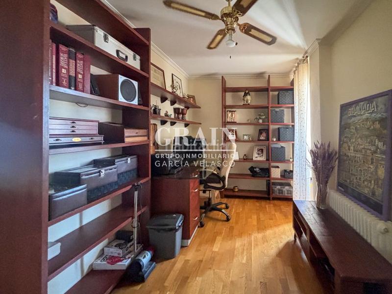 Foto 694c9ad4-966e-47e3-bec2-9894e8c2bf57. Dachwohnung mit heizung in Centro Albacete