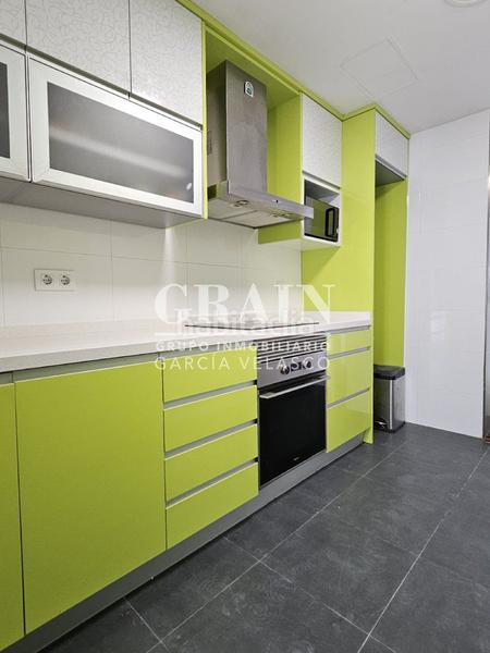 Foto eb6382f8-cf6e-4eab-9b84-9f6793525362. Pis amb calefacció aparcament a San Antonio Abad Albacete