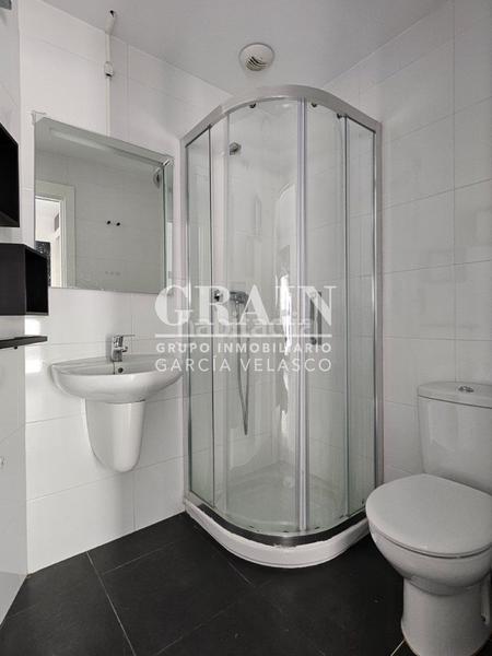 Foto fe02995a-728d-47cd-82f5-02fa44f3d99b. Pis amb calefacció aparcament a San Antonio Abad Albacete