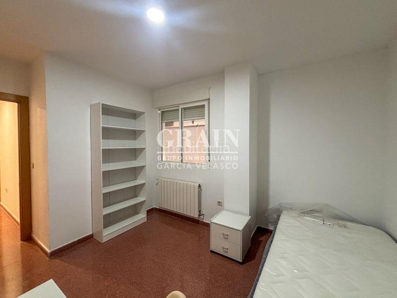 Foto f4a0419d-339c-475e-9176-5bd703c7b57f. Location appartement avec chauffage dans Universidad Albacete