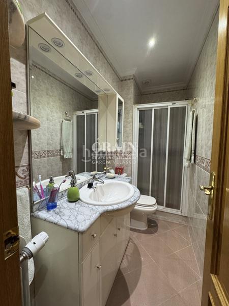 Foto a46feda5-56c6-479d-8b05-26fa9d72572f. Etagenwohnung mit heizung parking in Industria Albacete