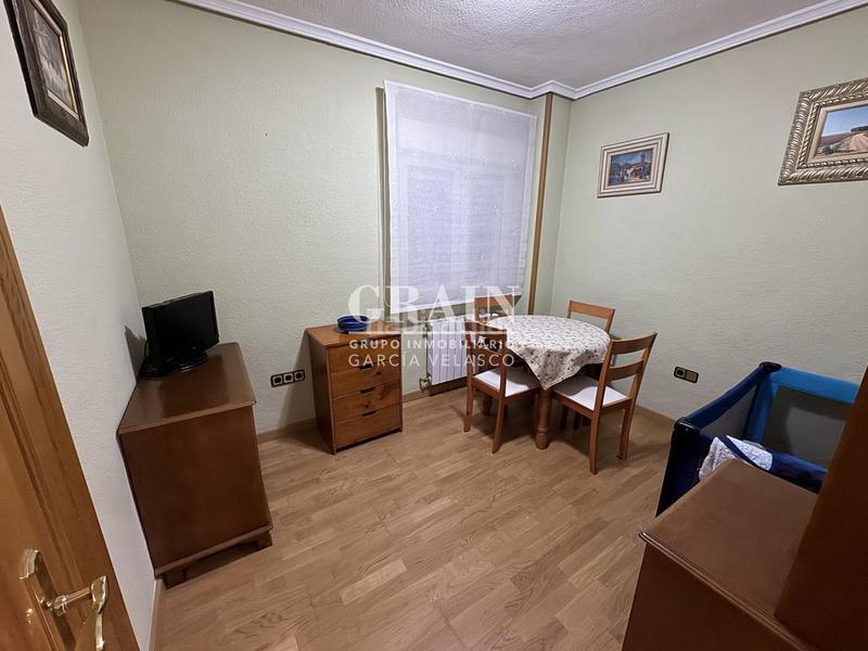 Foto b532bb9a-0569-424d-87e8-1c8fd84d6a29. Etagenwohnung mit heizung parking in Industria Albacete