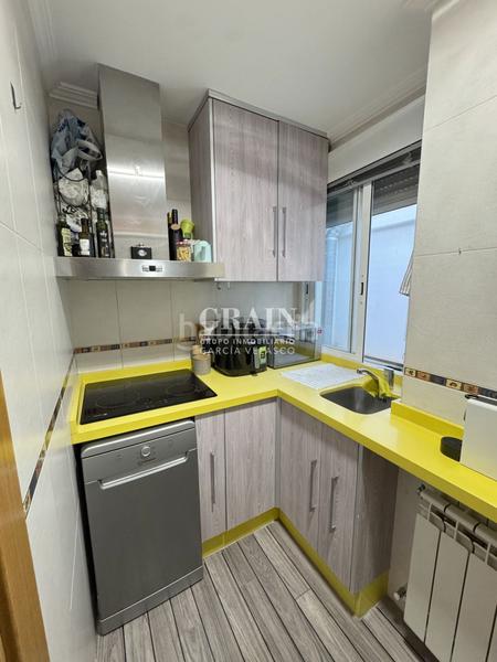 Foto 6e3205d3-b8ef-4b2e-bd6a-8ef36468f5b0. Rent penthouse with heating parking in Carretas - Pajarita Albacete