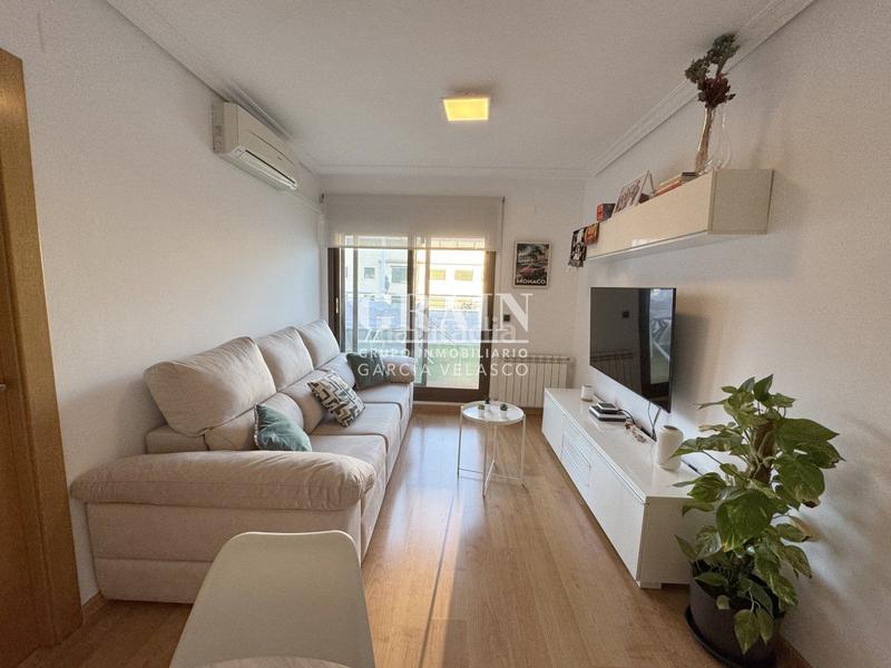 Foto 8e93d3df-4c3d-4f2a-9ad6-e567fbf0e0fe. Rent penthouse with heating parking in Carretas - Pajarita Albacete