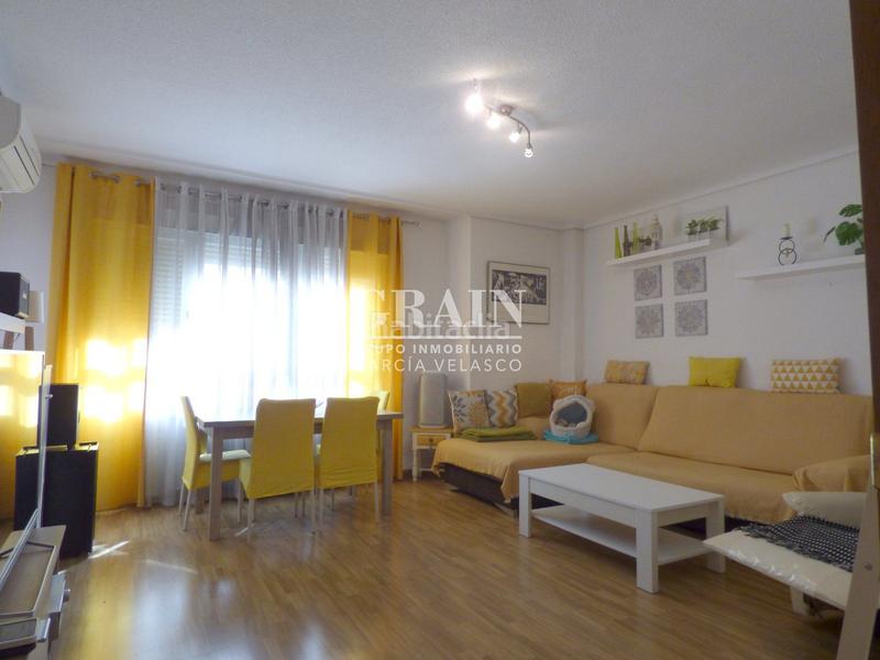 Foto ab6e8000-e412-42ed-9400-dd96f234dd12. Etagenwohnung mit heizung in Ensanche - Franciscanos Albacete