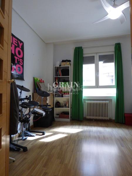 Foto ff3b6513-4cca-4efa-adf1-f07bee9bd5a5. Etagenwohnung mit heizung in Ensanche - Franciscanos Albacete