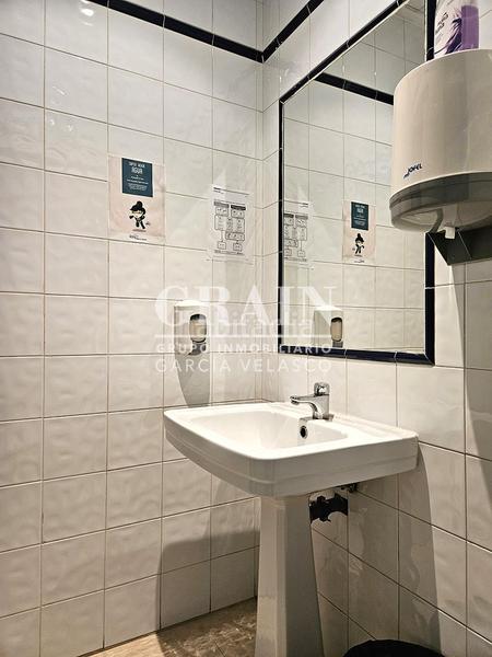 Foto 6a1e2af9-7fec-446f-ac54-e07b1c1f9146. Lloguer local comercial a Centro Albacete