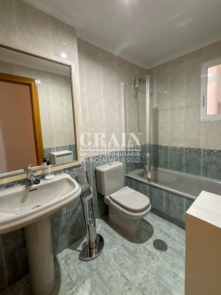 Foto 66dc0bc8-f12b-4ff1-a065-ff1cf6b9d158. Piso  en venta en Hospital, 3 dormitorios. en Albacete