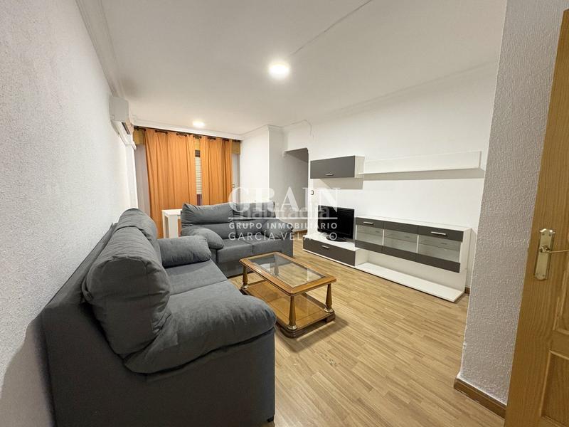 Foto 7d491fda-5b8f-441c-847a-7e3c9d8eea69. Appartamento con riscaldamento in Hospital Albacete