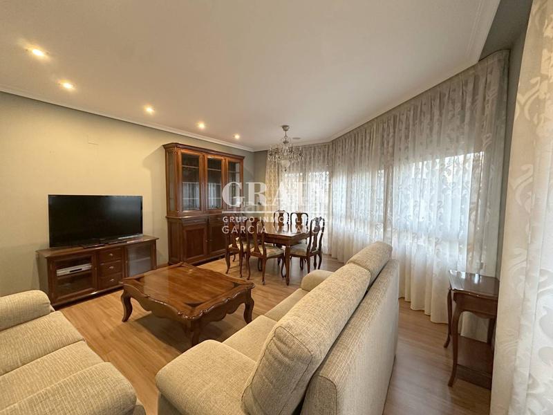 Foto fafc4f75-efa7-43fc-9061-96c0339e4337. Pis amb calefacció aparcament a Ensanche - Franciscanos Albacete