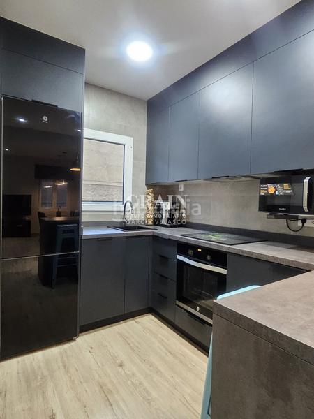 Foto c013b8ec-53cf-48ae-963e-d35a4cca5d16. Piccolo appartamento con riscaldamento in Industria Albacete