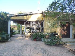 Chalet in Pedanías - Extrarradio. Chalet en venta en carretera jaén, 3 dormitorios.