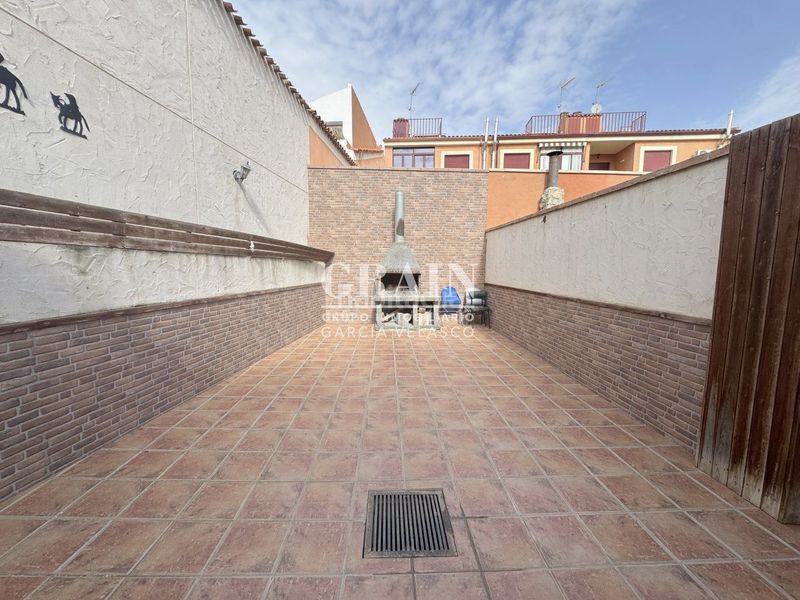 Foto 171273e5-5b7a-42fc-9db2-59e660e1acf5. Casa adossada amb calefacció aparcament a Barrax