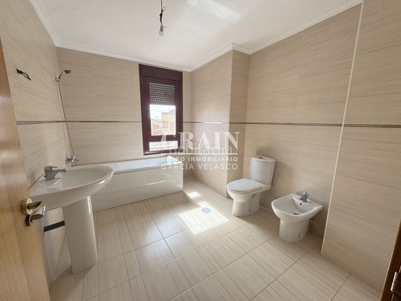 Foto 4056c8b6-0134-4a2a-a370-7ca90c94ca36. Casa adossada amb calefacció aparcament a Barrax