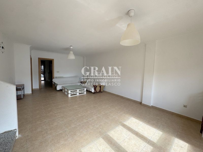 Foto 79e33ebb-7c90-4bd9-a0ff-dfd7b6ab718d. Casa adossada amb calefacció aparcament a Barrax