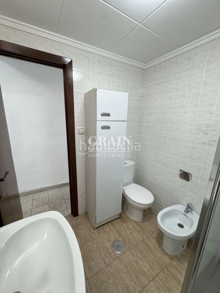 Foto 2964d28b-12ed-47d9-b970-a7f0dcc7ff37. Pis a Ensanche - Franciscanos Albacete