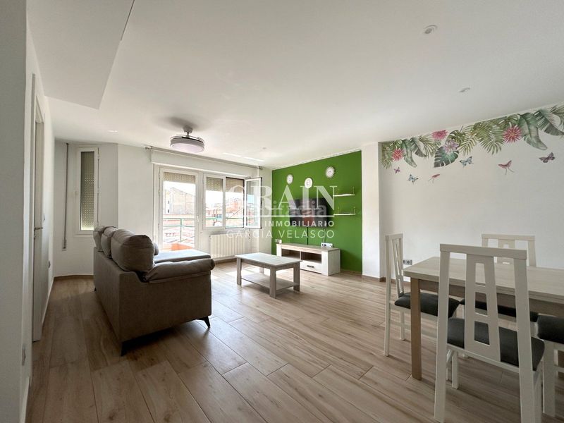 Foto 155bacef-4164-451f-94b9-d04ff0213125. Pis amb calefacció a Ensanche - Franciscanos Albacete