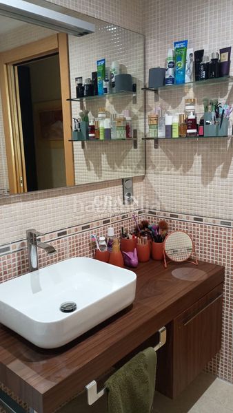 Foto f83aad8a-728a-4426-89b9-ef1a9d13c613. Casa adossada amb calefacció aparcament piscina a Gineta (La)