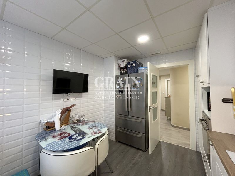 Foto af8032a5-b8c5-4c93-8ec5-564461a80387. Pis amb calefacció a Centro Albacete