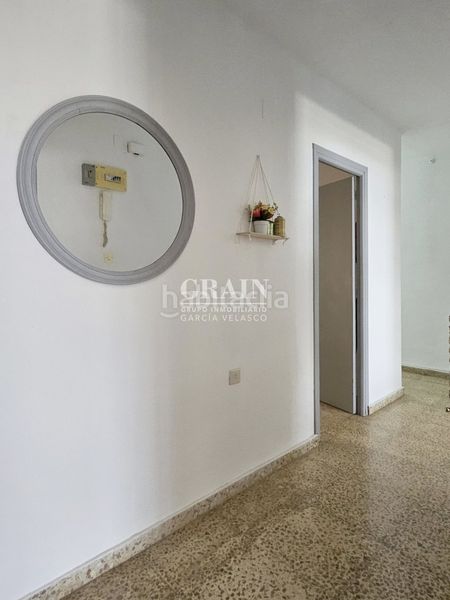 Foto e8446caa-be38-4001-9809-4e58937669c3. Pis a Hospital Albacete