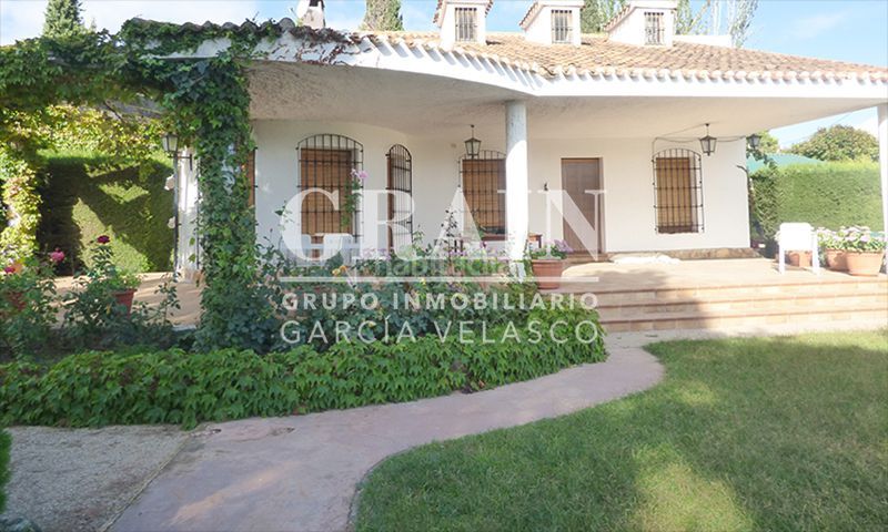 Foto b4e294e9-0783-409c-b240-7d2de4dafa6e. Miete chalet mit heizung pool in Pedanías - Extrarradio Albacete
