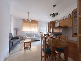 Alquiler Piso en Carretas - Pajarita. Piso en alquiler en carretas, 3 dormitorios.