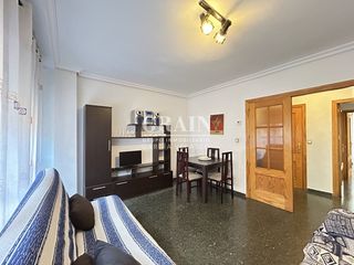 Alquiler Apartamento en Ensanche - Franciscanos. Apartamento en alquiler en franciscanos, 1 dormitorio.
