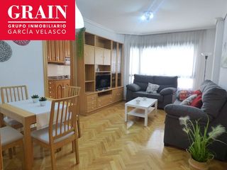 Miete Appartement in Industria. Apartamento en alquiler en centro, 2 dormitorios.