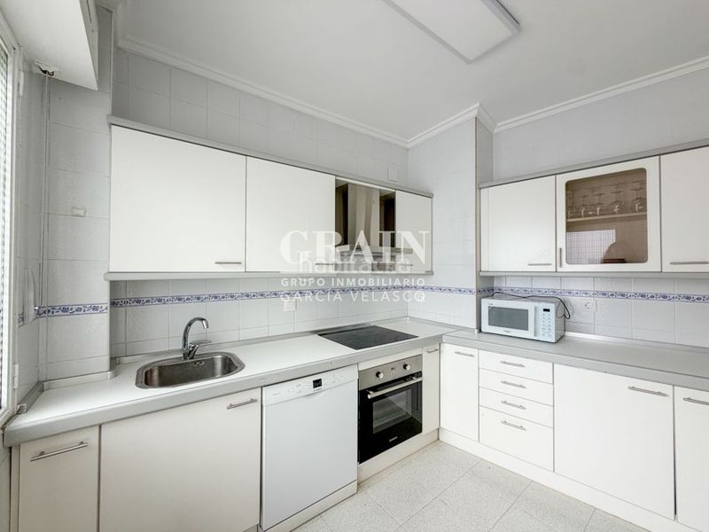 Foto d3e6fc06-10d7-4757-847c-c4bd0aedb9d4. Alquiler piso  en alquiler en Centro, 4 dormitorios. en Albacete