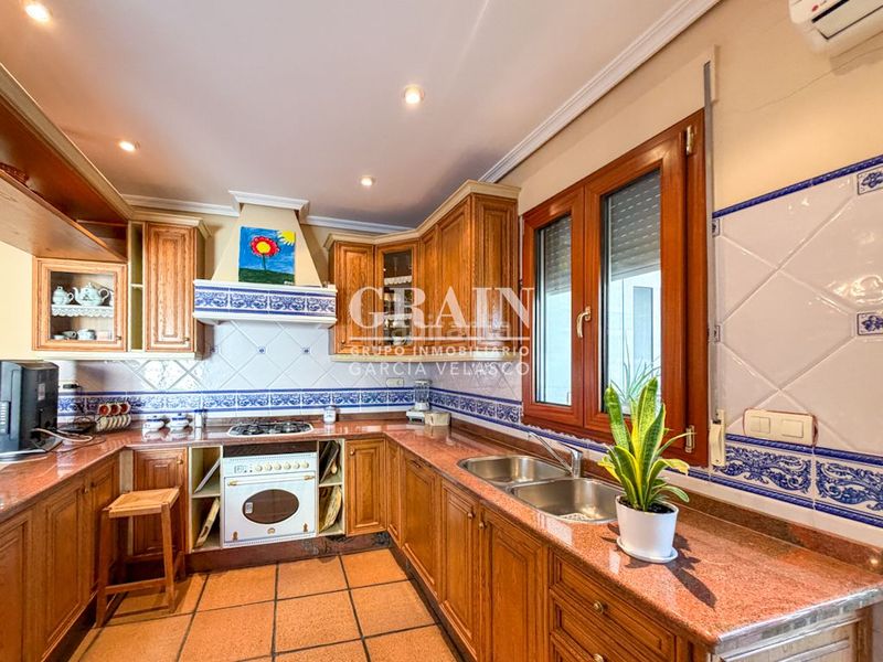 Foto 2e70cefa-de28-44cf-9b5a-e1af2a2ba028. Casa adosada adosado en venta , 3 dormitorios. en Barrax