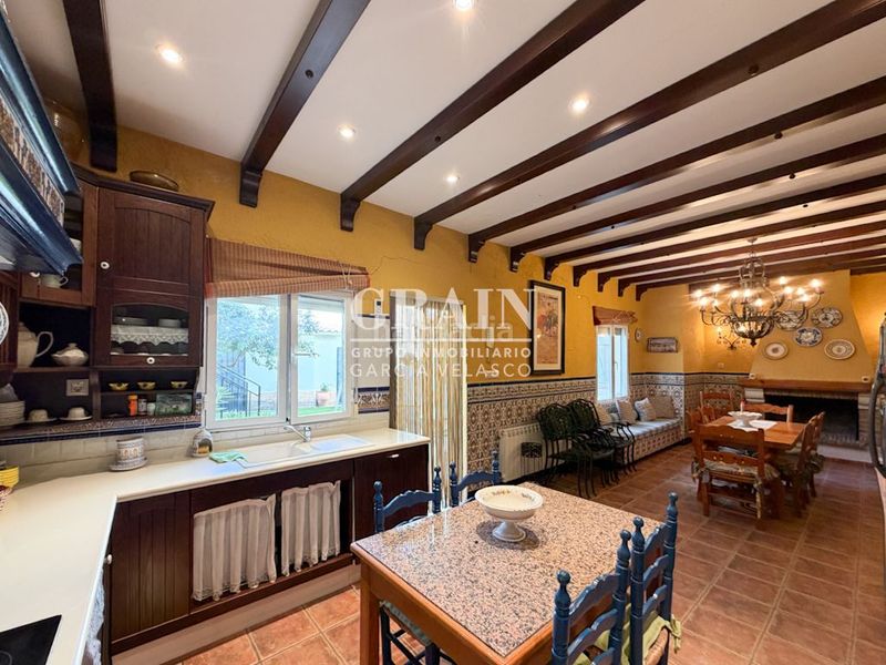 Foto 73f1c023-60e2-4348-af15-e4fc290a6e2c. Casa adosada adosado en venta , 3 dormitorios. en Barrax
