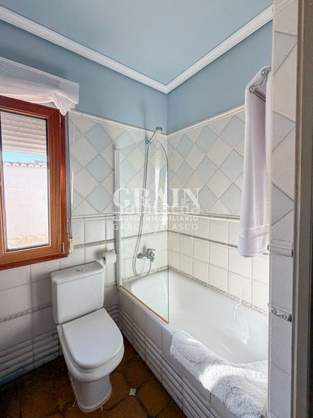 Foto 9c1d11c5-f2c4-49df-bcca-794e279655c0. Casa adosada adosado en venta , 3 dormitorios. en Barrax