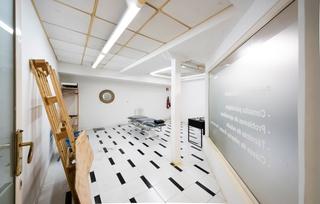 Business premise  Korreo kalea